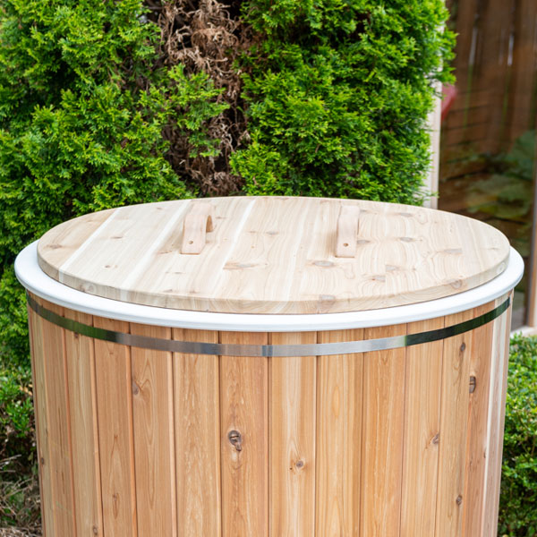 36" Round Baltic Cold Plunge Lid | Cedar